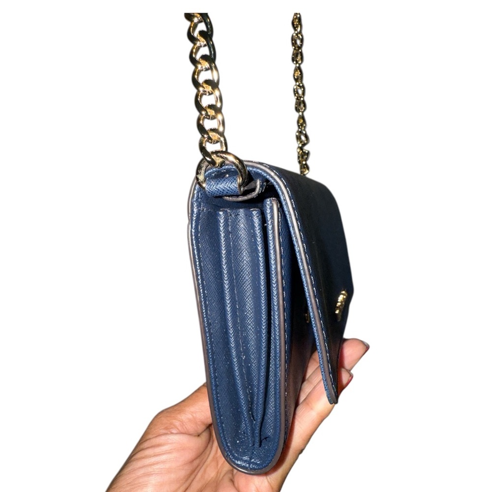 Michael Kors Dark Blue Clutch with Gold Chain - Picture 4 of 8